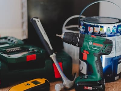 Handyman & repairs